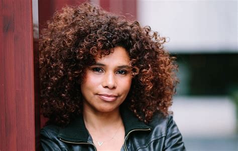 Natasja Gibbs .
